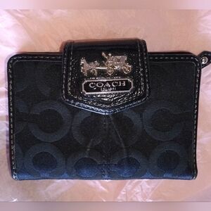 Vintage Classic Rare Black COACH Wallet